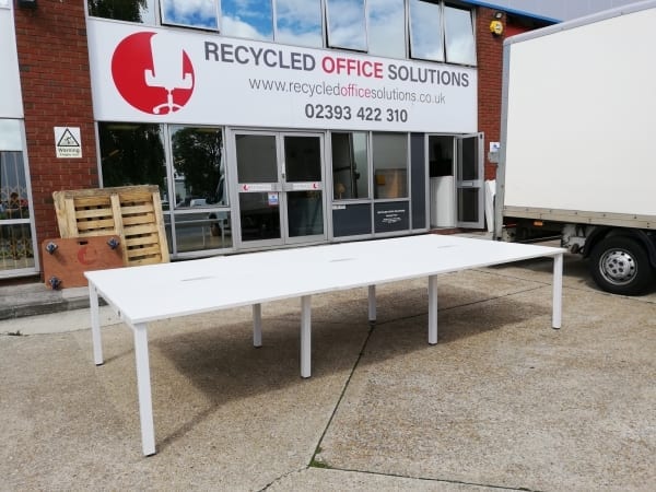 Bank of 6 White 120cm Desks