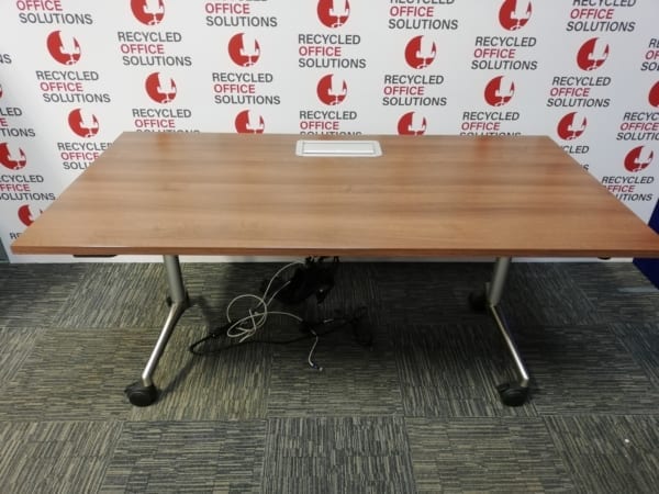 Walnut Effect Flip-Top Table/Sectional Meeting Room Table with Console