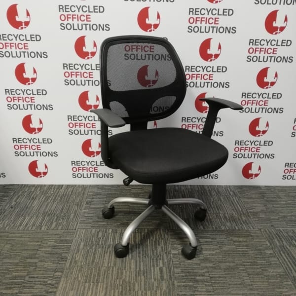 Black Mesh Back Task Chair with Silver Base