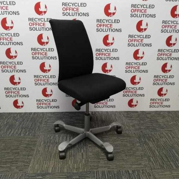 Black Operator Chair with no Arms