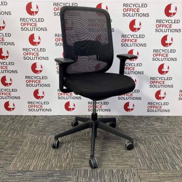 Black 'Orangebox Do' Task Chair with Black Frame