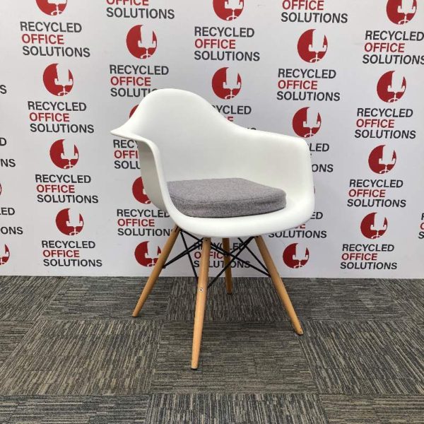 White Plastic 'Eames' Style Canteen Chairs