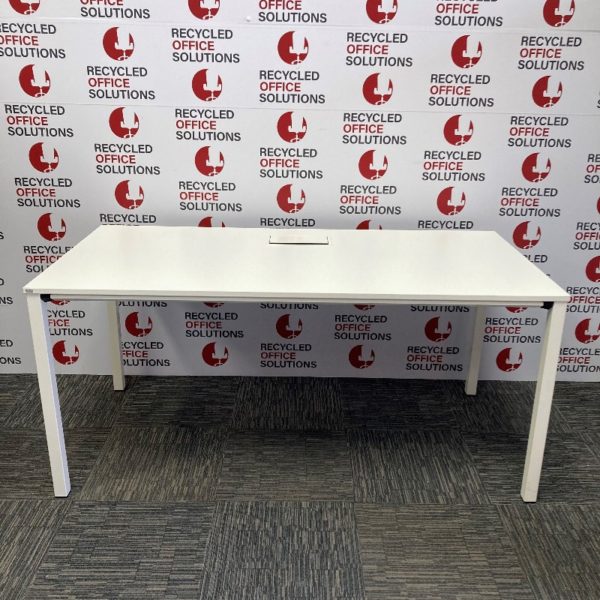 White 'Sedus' 160cm Desk with Console