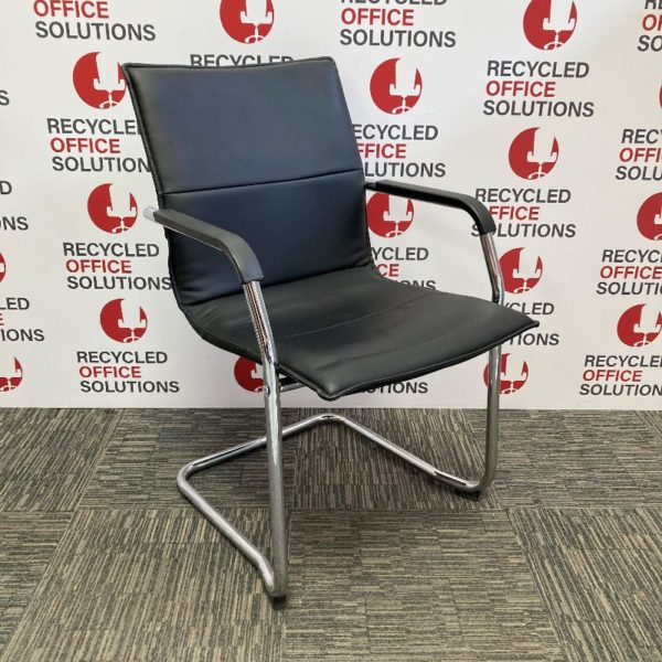 Black leather Effect Stacking Meeting chair - Type 1