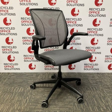 Grey 'Humanscale Diffrient World' Operator Chair