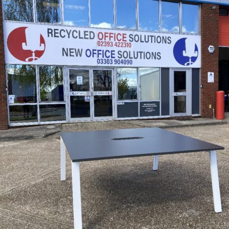 Bank of 2 Dark Grey 120cm Desks with Scallop