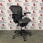Herman Miller Aeron 2 Lever Fully Adjustable Arms Graphite Size B