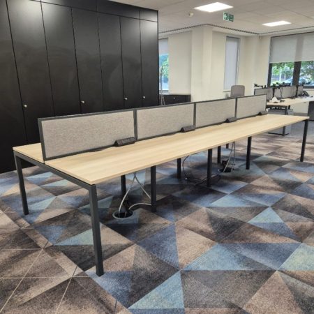 Bank of 8 Arctic Oak 100cm Narrow Desks with Grey Screens