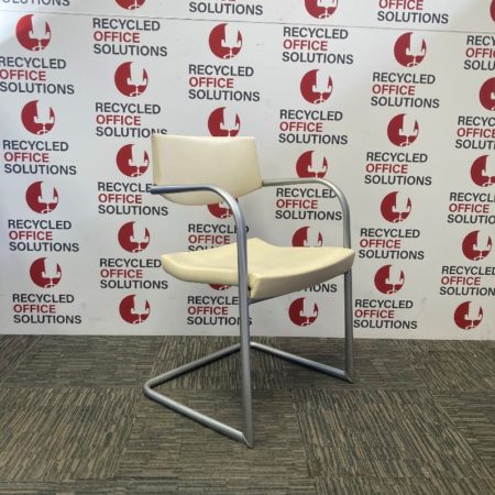 'Verco' Mix Meeting Chair In Creme