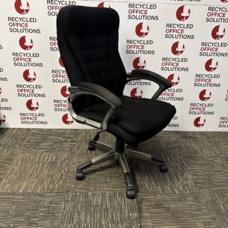 Single lever Black Operator Chair