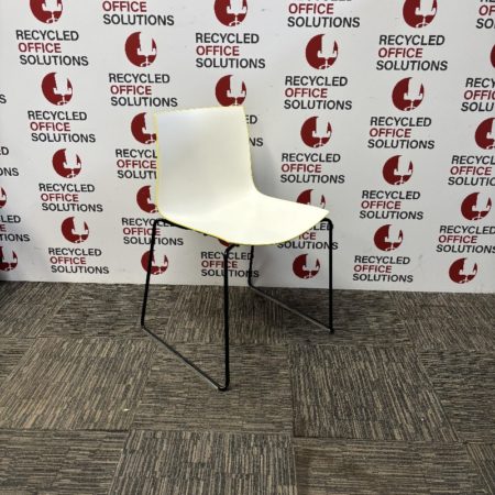 White "Arper Catifa 46" Meeting Chair